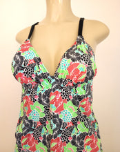 Load image into Gallery viewer, Crossover Back Tankini Top
