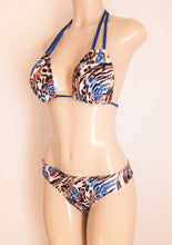 Load image into Gallery viewer, classic low-rise swimsuit bottom