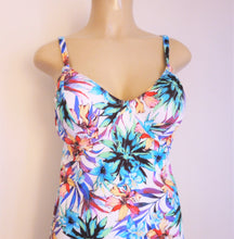 Load image into Gallery viewer, custom made tankinis for women