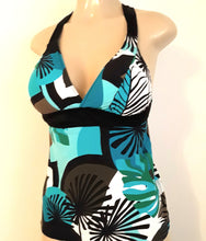Load image into Gallery viewer, crisscross back tankini tops