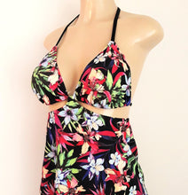 Load image into Gallery viewer, halter tankini tie neck