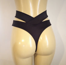 Load image into Gallery viewer, crisscross thong bikini bottom