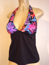 Load image into Gallery viewer, Tie back tankini tops