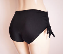 Load image into Gallery viewer, Pin up bikini bottoms