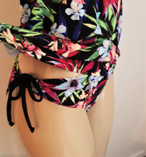 Load image into Gallery viewer, Convertible Tankini Top and Tie sides Bikini Bottom
