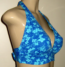 Load image into Gallery viewer, Gathered halter bikini top
