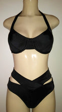 Load image into Gallery viewer, Bigger bra size underwire bikini top
