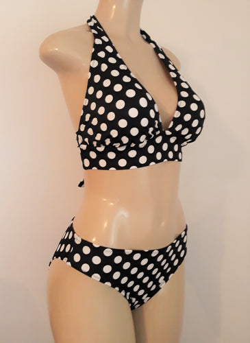 Halter top bathing suits for large breasts