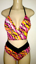 Load image into Gallery viewer, Short tankini ttop and crossover band bottom