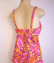 Load image into Gallery viewer, apron back tankini tops
