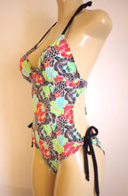 Load image into Gallery viewer, halter scrunch butt one piece swimsuit

