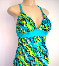 Load image into Gallery viewer, crisscross back tankini swimsuit top
