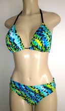 Load image into Gallery viewer, triangle bikini top and classic bikini bottom
