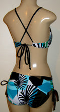 Load image into Gallery viewer, Crisscross back bikini top and Adjustable side bikini bottom

