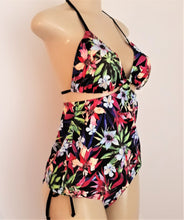 Load image into Gallery viewer, tie halter tankini tops
