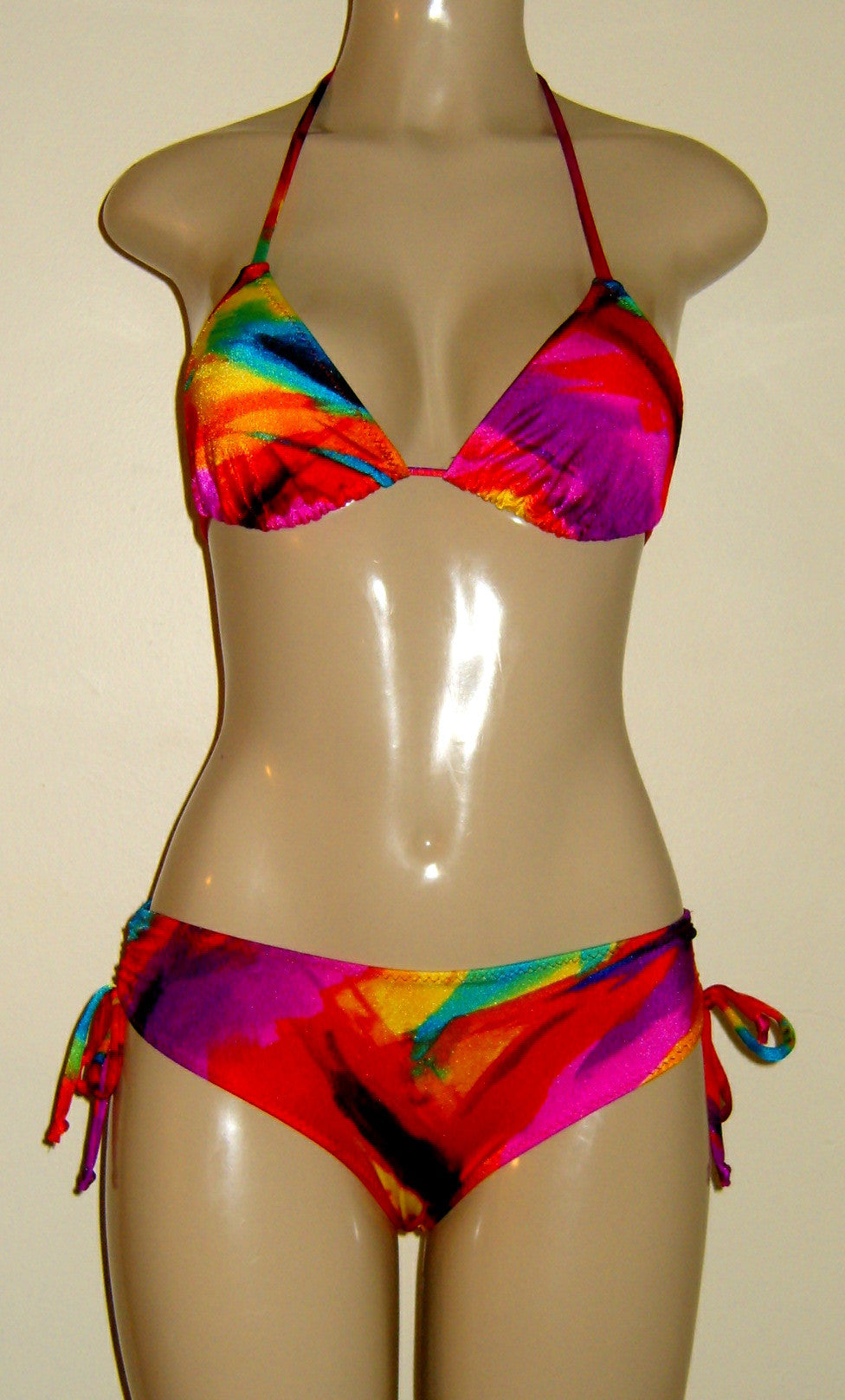 Sliding Triangle top and hip hugger bottom