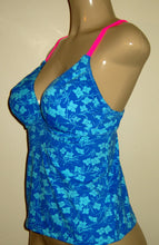 Load image into Gallery viewer, V neck tankini top side

