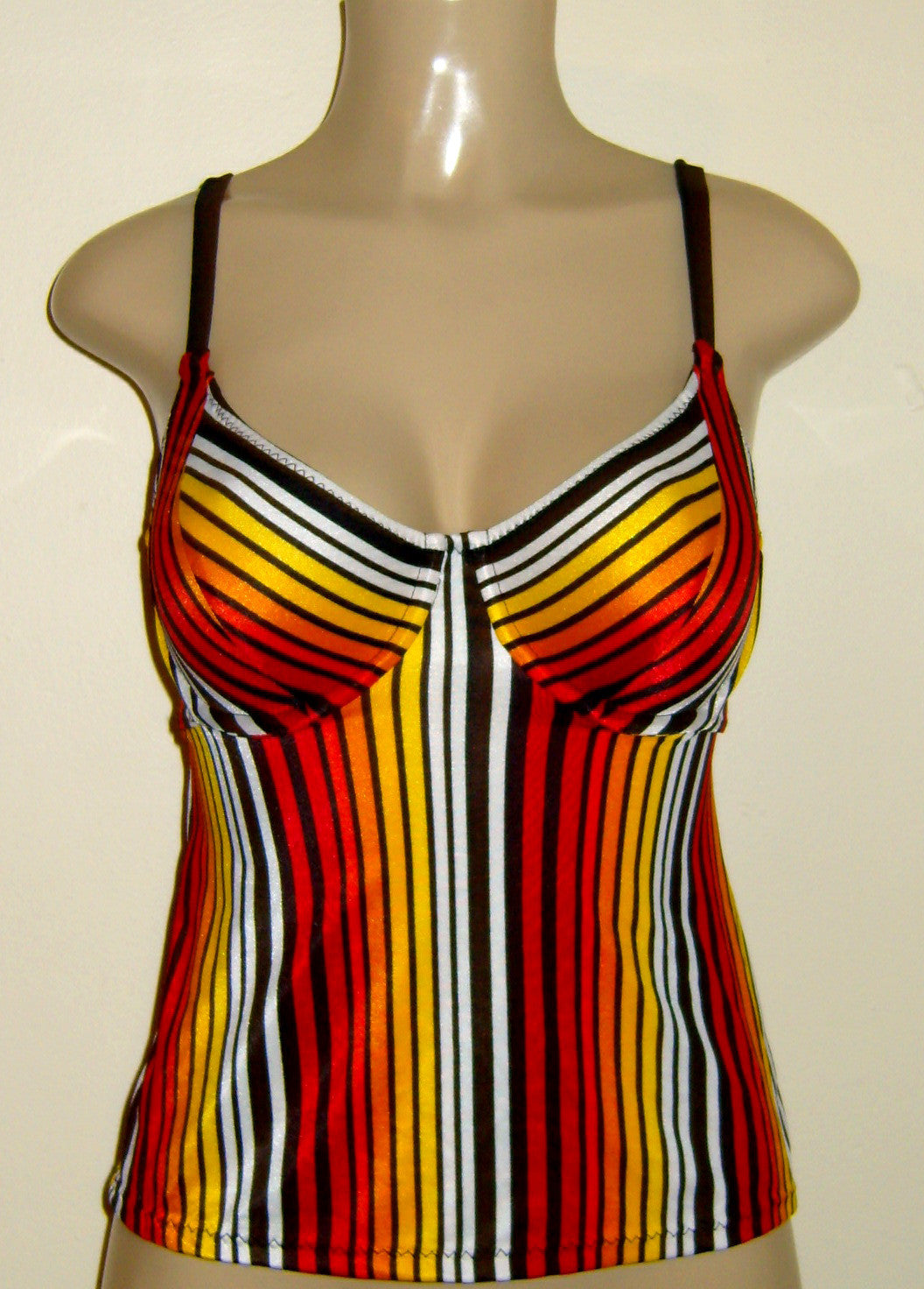 Supportive tankinis for big busts. Underwire swimwear tankini tops plus size