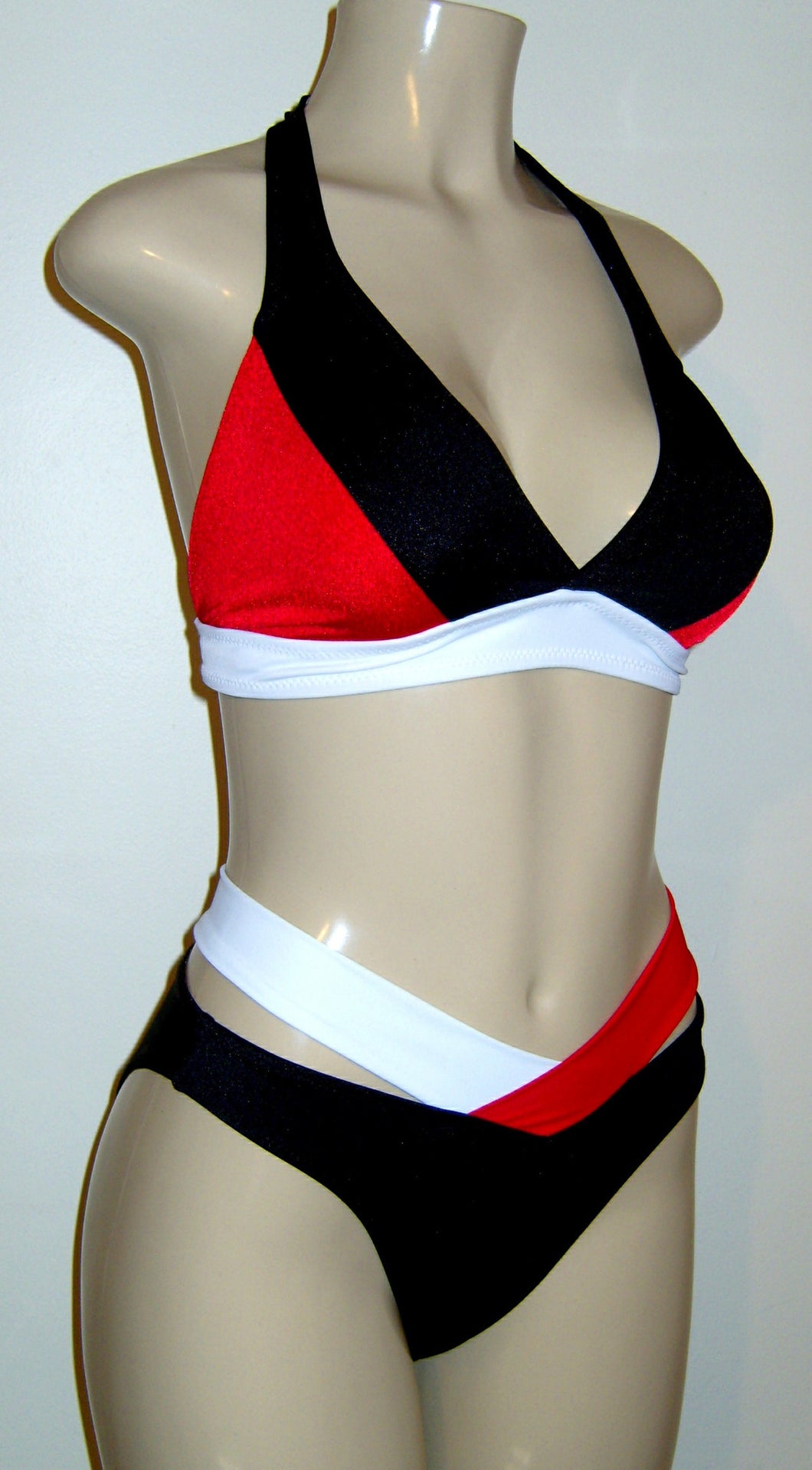 Goddess Halter Top and Goddess Bikini Bottom with contrasting colors. Seam constructed top and bikini bottom with separate waistband. 