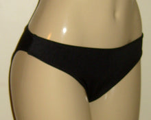 Load image into Gallery viewer, Scrunch butt timeless bottom
