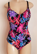 Load image into Gallery viewer, Underwire Support One Piece Swimsuits for women
