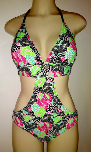 Triangle Top Rib Band Monokini Swimsuit