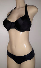 Load image into Gallery viewer, Underwire halter bikini top and Shirred side scrunched butt bikini bottom
