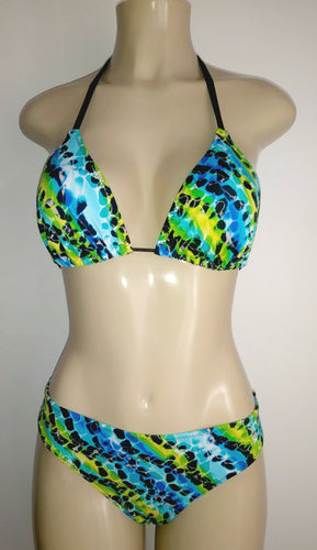 Triangle swimwear top and Plain bikini bottom