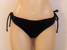 Load image into Gallery viewer, Adjustable Tie Side Keyhole Bikini Bottoms
